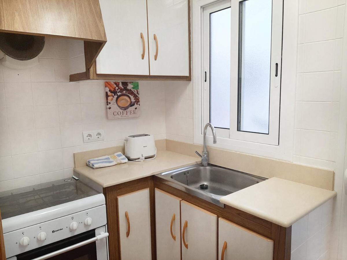 Apartamentos Franch L'Hospitalet de l'Infant Exterior foto